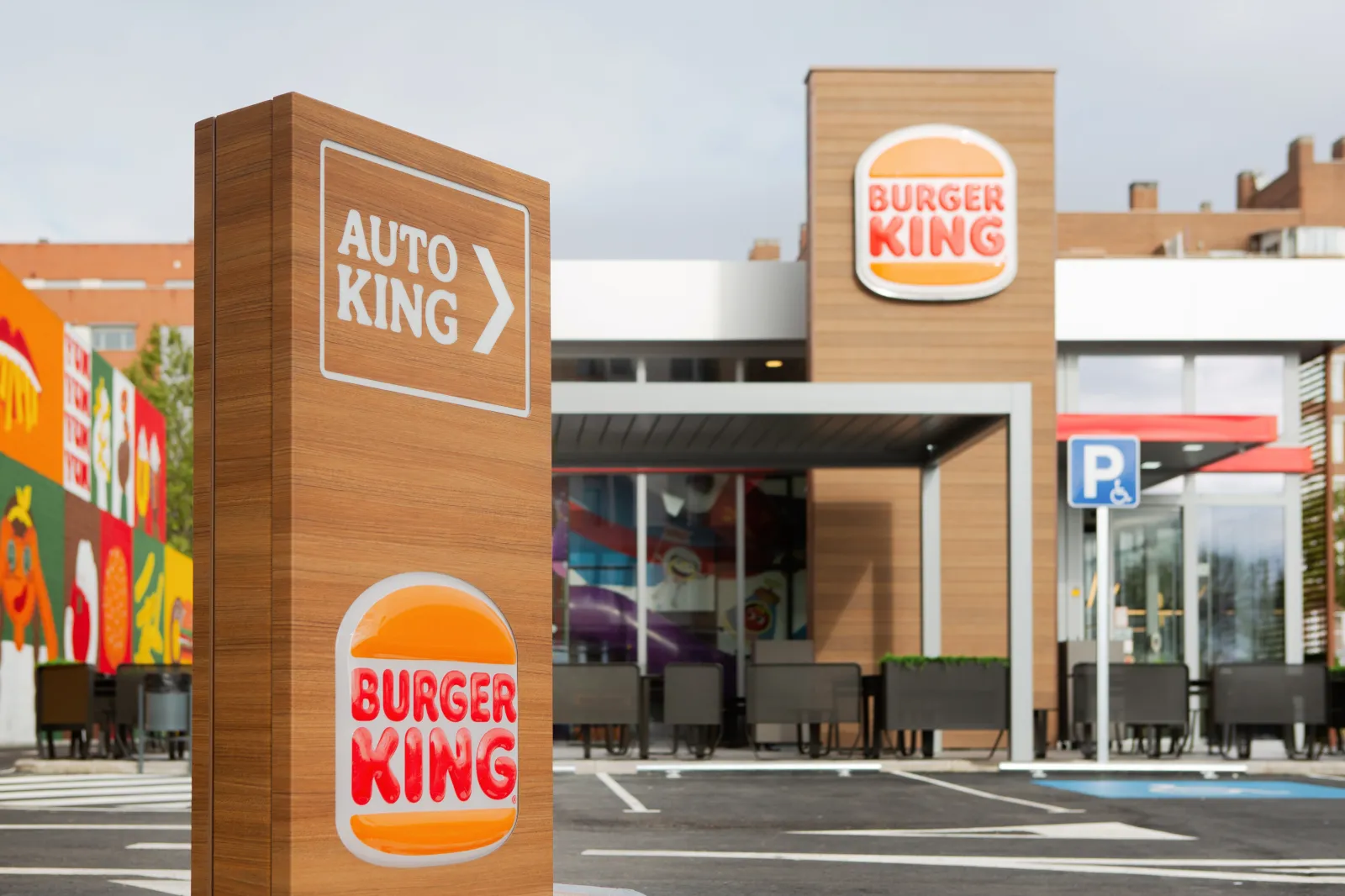 Exterieur restaurant fast food Burger King